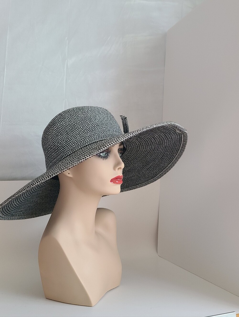 Chic Monochrome Women's Wide Brim Hat